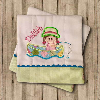 Pañito de Bebe Niña Pescando