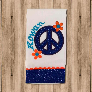 Pañito de Bebe Peace and Love